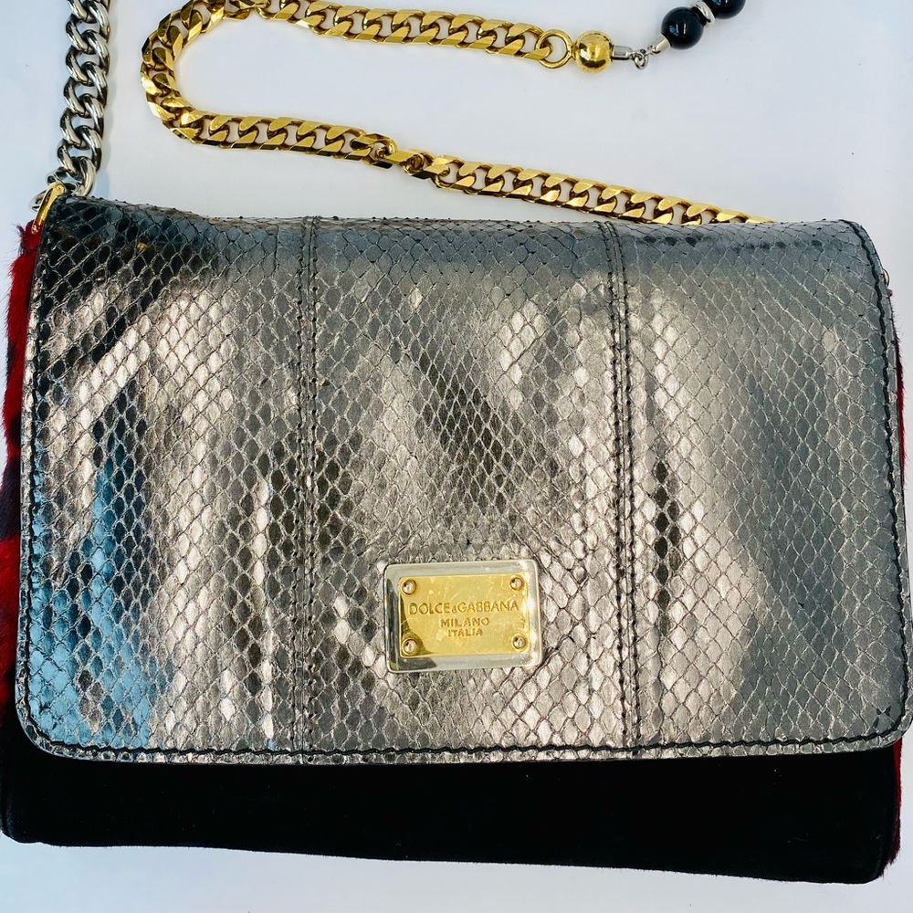 Authentic Dolce & Gabbana bag with 3 types of leather.